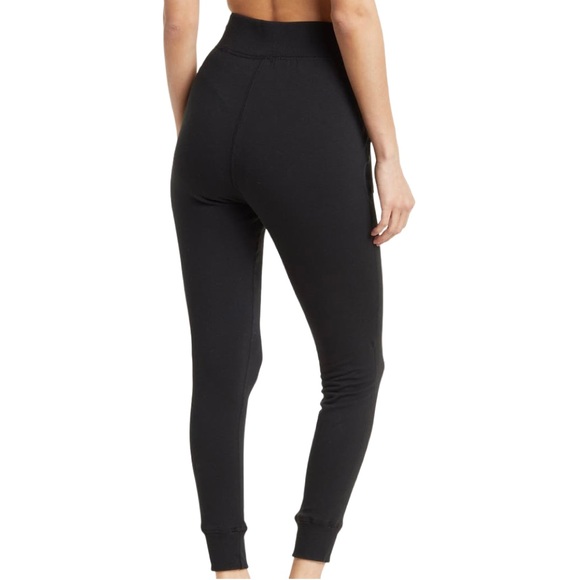 NIKE Yoga 7/8 Fleece Pants - Picture 3 of 3
